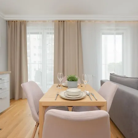 Z Tarasem W Centrum Swinoujscia By Renters Apartment