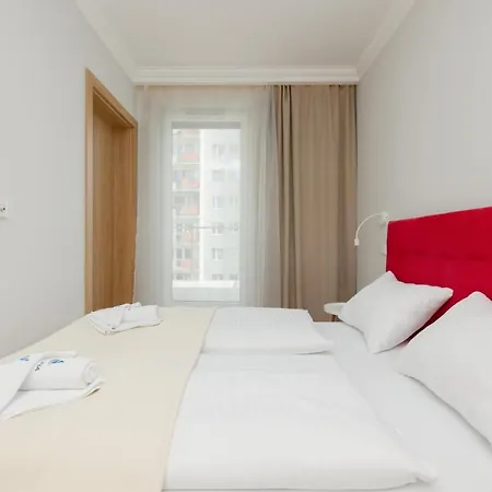 Apartment Z Tarasem W Centrum Swinoujscia By Renters